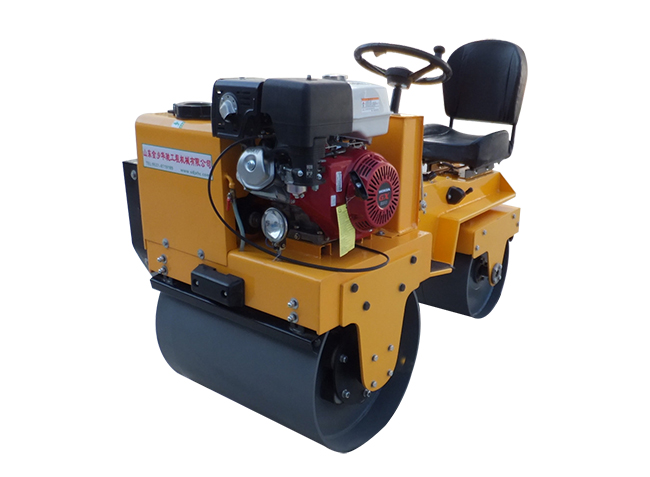 A70汽油壓路機