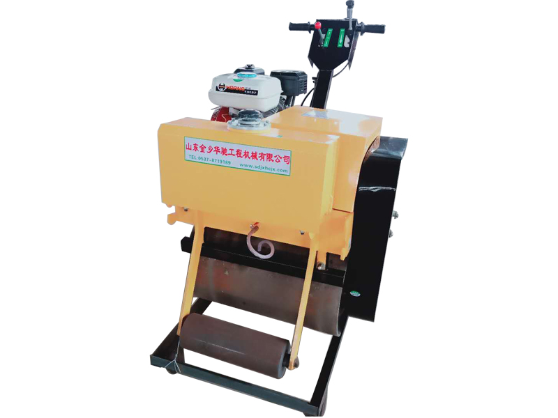 手扶式單鋼輪振動(dòng)壓路機(jī)結(jié)構(gòu)